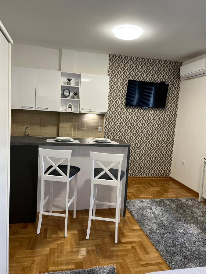 Ferienwohnung Centar Ns2 Novi Sad Exterior foto