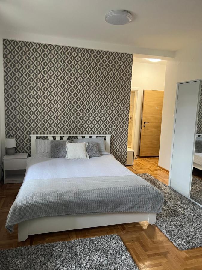 Ferienwohnung Centar Ns2 Novi Sad Exterior foto